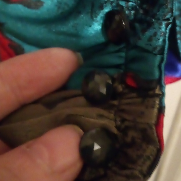 Worthington Splashes Of Multi-Colors Abstract Blouse - Size 12 - Picture 12 of 12